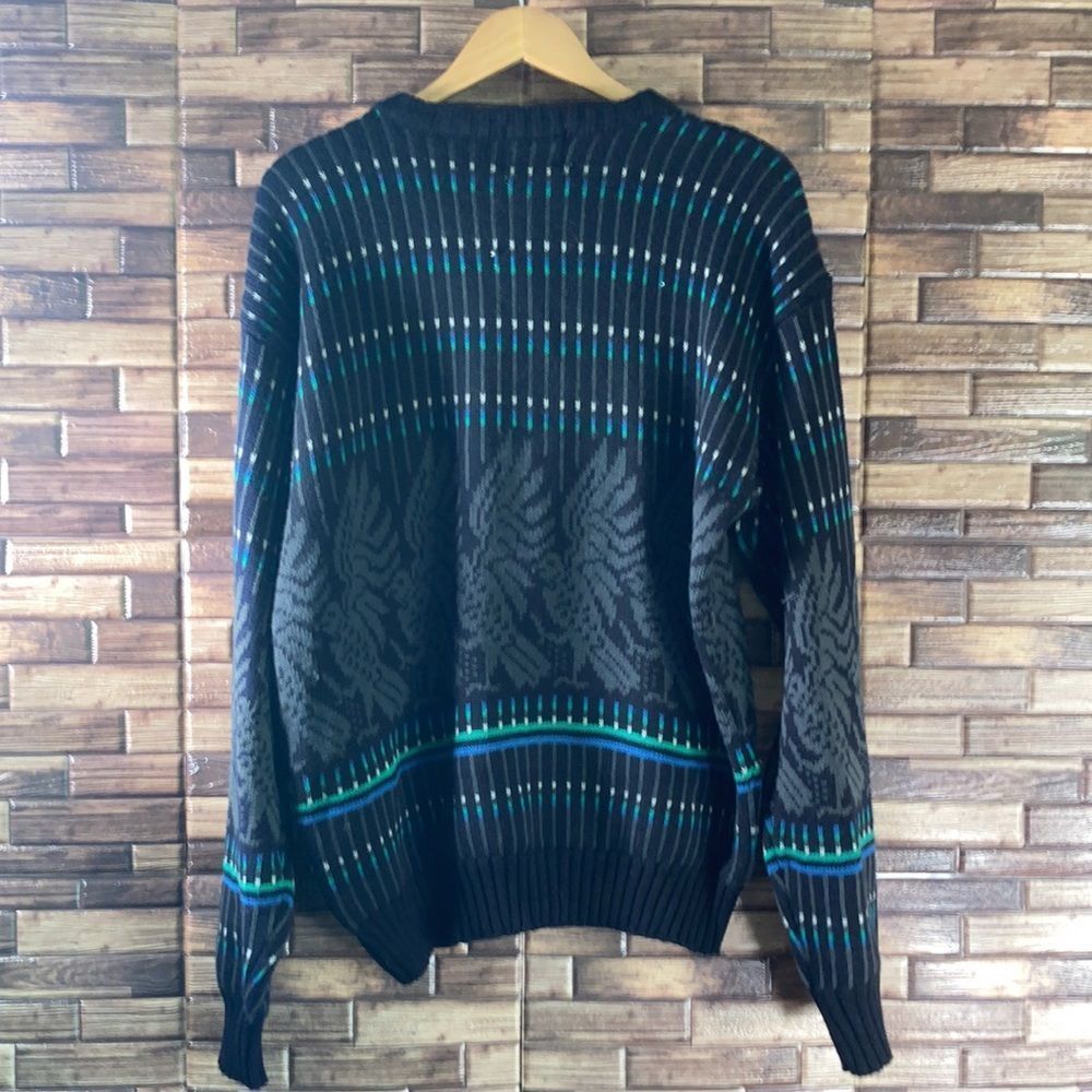 Mens Vintage 70’s Acrylic Large Western/Aztec Hawk Sweater - Picture 3 of 12